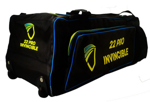 22 Pro Invincible Holdall Wheelie Cricket Bag Size 88cm x 34cm x 33cm