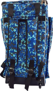 Combat Holdall Wheelie Cricket Bag Size 88cm x 34cm x 33cm