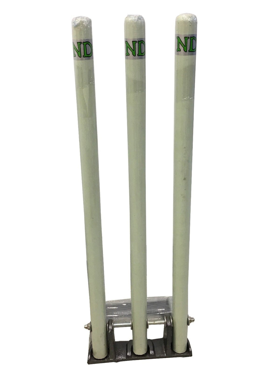 Spring Wickets ND Cricket Wooden Spring Return Stumps Metal Base Wickets – NDSports
